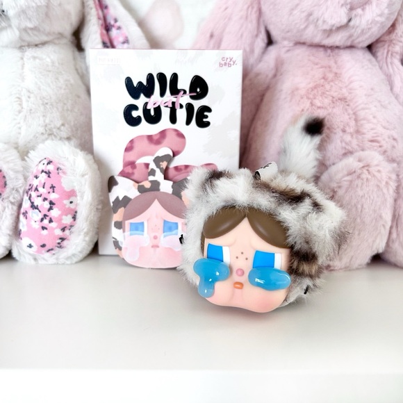 POP MART Accessories - POP MART Wild But Cutie - Vintage Cutie